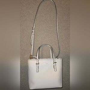 Michael Kors Crossbody Bag